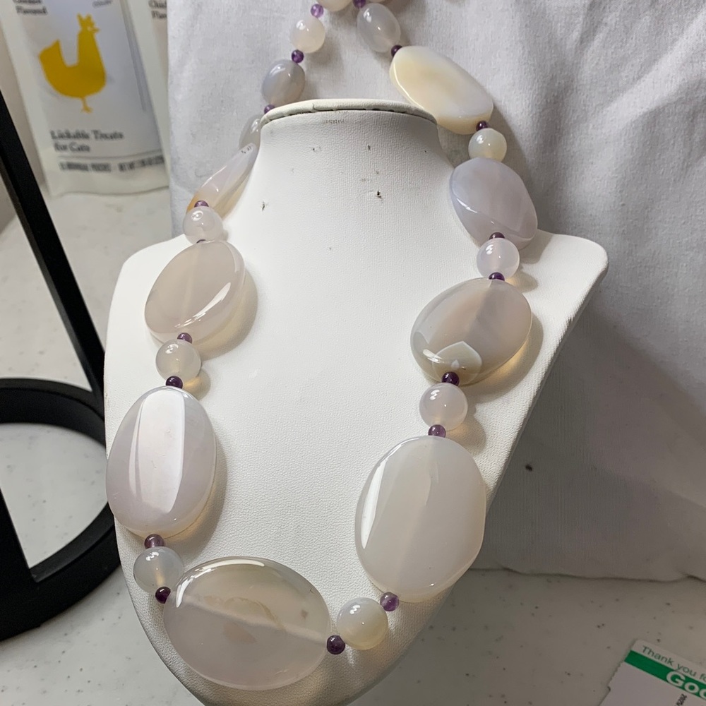 Chic White Stone and Purple Beaded Necklace